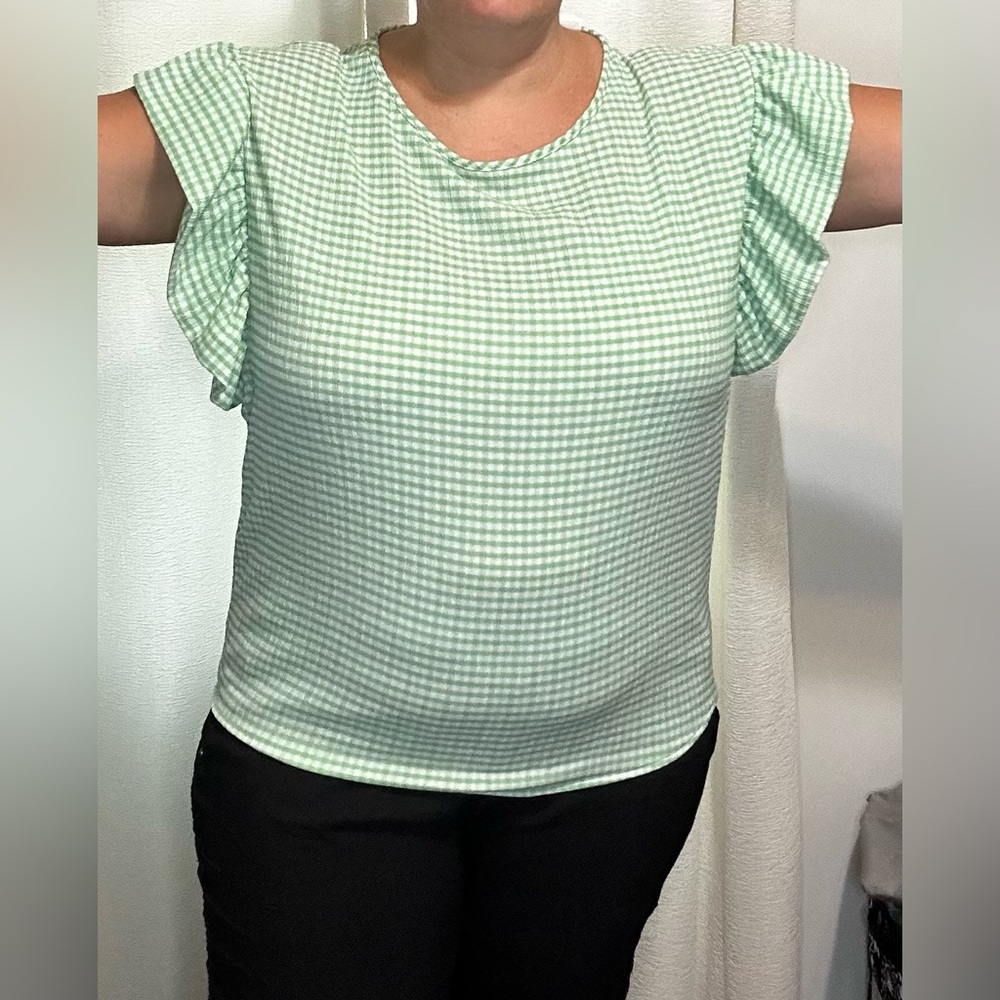 Green ruffle sleeve top